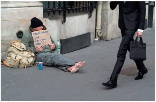 Photo de Oxfam: Entre riches et pauvres, les inégalités s’emballent
