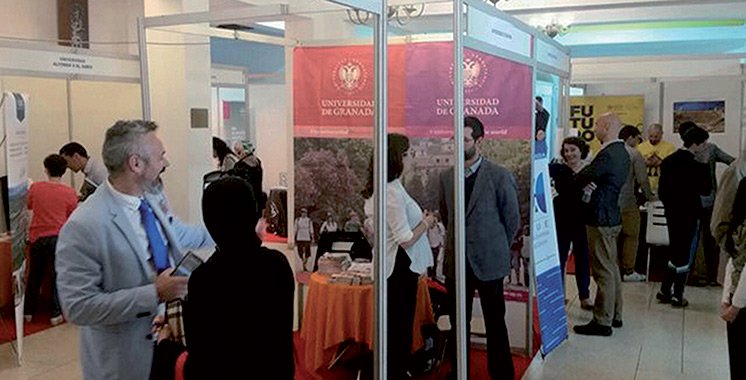 Photo de Tanger: Une vingtaine d’universités au 3e Salon des universités espagnoles