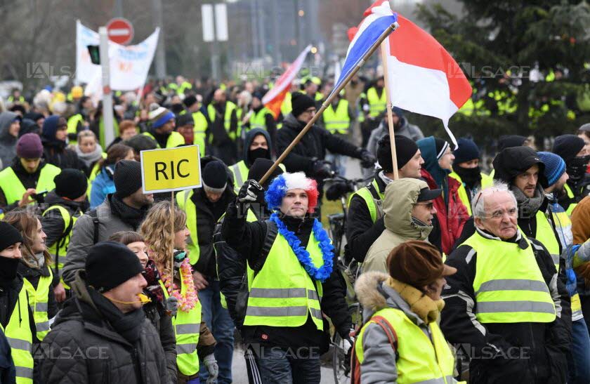 Photo de « Gilets jaunes »: un adolescent blessé en marge d’un rassemblement à Strasbourg