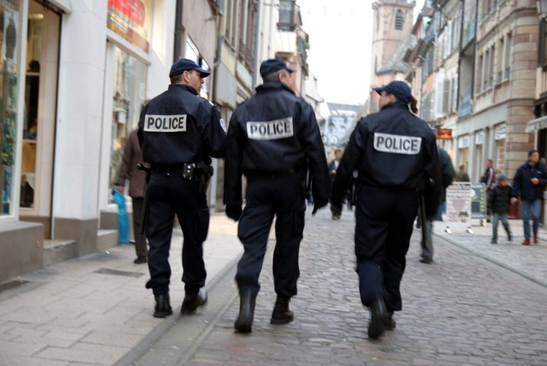 Photo de Braquage d’une banque à Paris, suspects en fuite