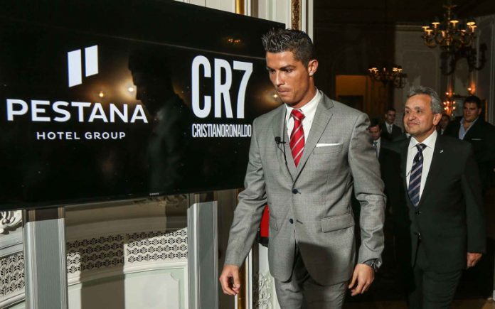 Photo de Cristiano Ronaldo s’apprête à ouvrir son hôtel à Marrakech