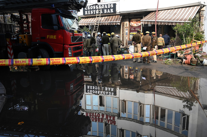 Photo de Inde : 17 morts dans l’incendie d’un hôtel à New Delhi