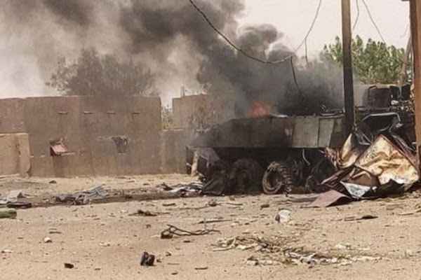 Photo de Mali: Près de 135 morts pendant une visite de l’ONU