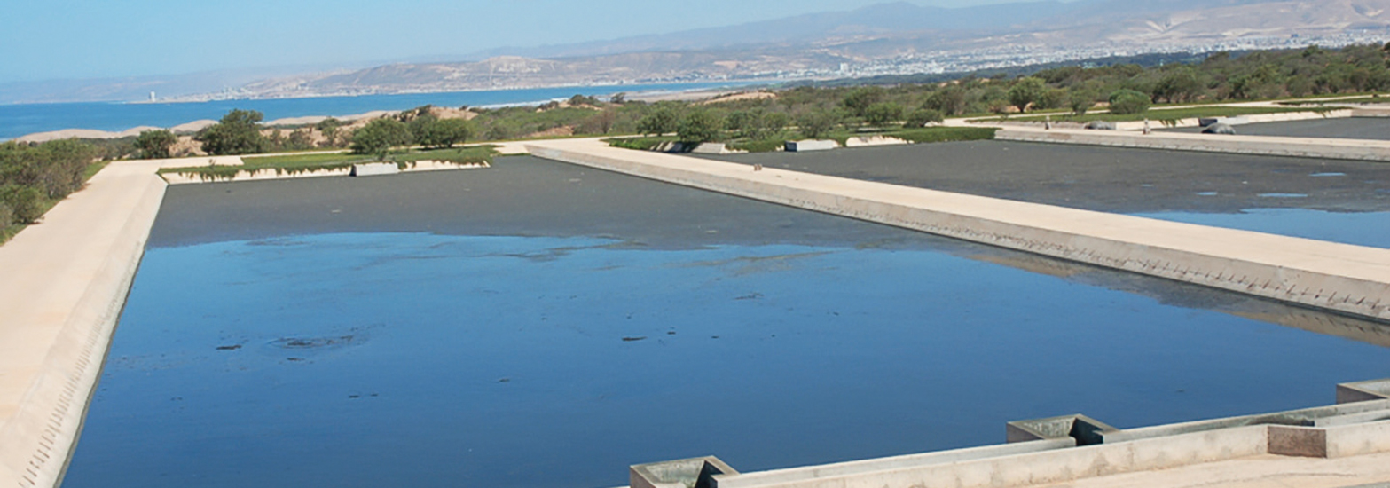 Photo de Agadir. Les eaux usées épurées pour arroser les espaces verts