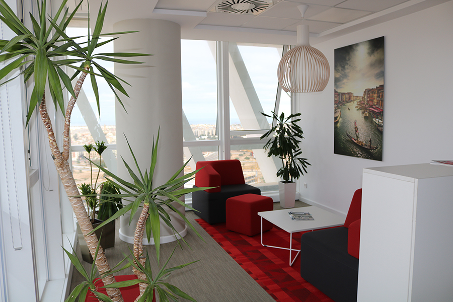 Photo de Workplace of the future. PwC s’installe à la Tour CFC