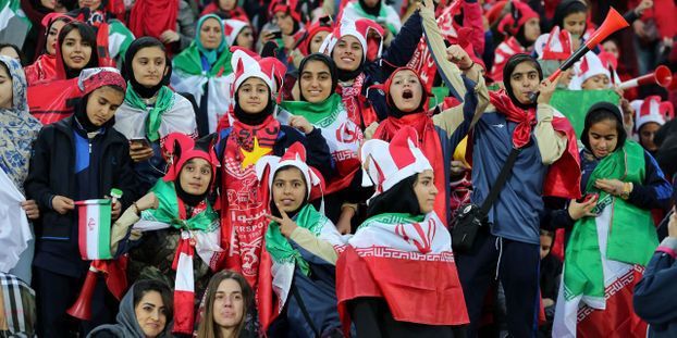Photo de Iran : les femmes pourront assister aux matchs de football, selon la Fifa