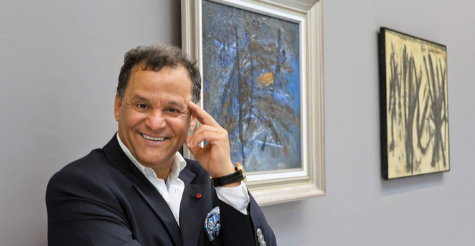 Photo de Mehdi Qotbi promet des expositions de grands peintres français au Maroc