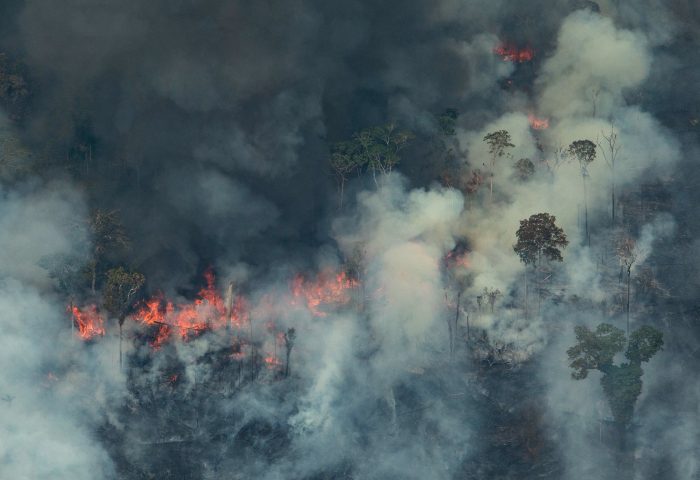 Photo de Amazonie: le pape déplore les feux provoqués « par des intérêts qui détruisent »