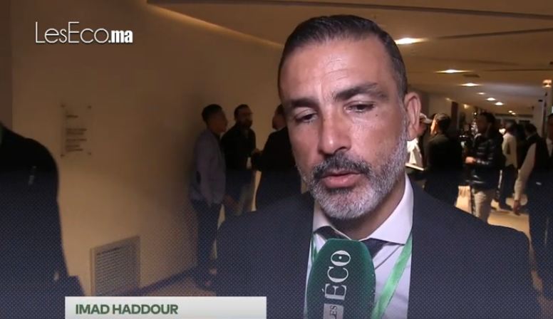 Photo de Raja. Le trésorier du club détaille le rapport financier