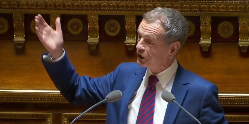 Photo de La comparaison des femmes voilées aux «sorcières d’Hallowen»: le sénateur risque gros