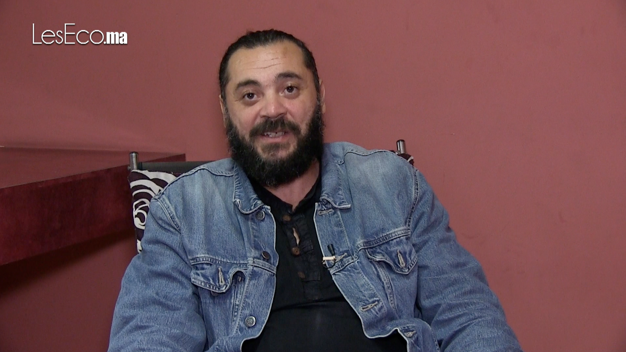 Photo de Nedjim Bouizzoul: «Les voyages et l’Afrique sont mes sources d’inspiration»