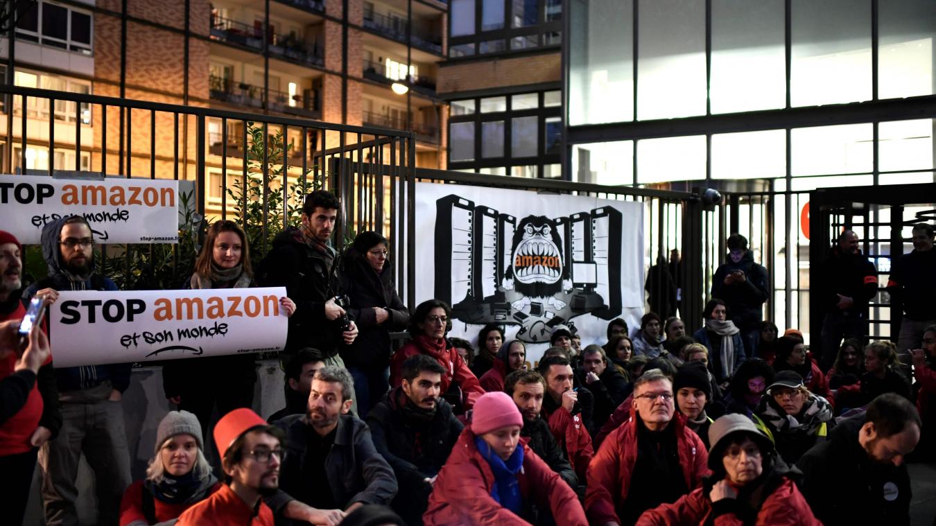 Photo de Black Friday: des associations françaises se mobilisent contre Amazon