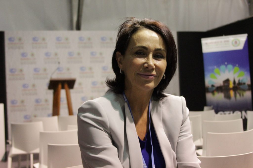Photo de La Marocaine Rhita Zniber parmi les lauréates du prix « AllAfrica »