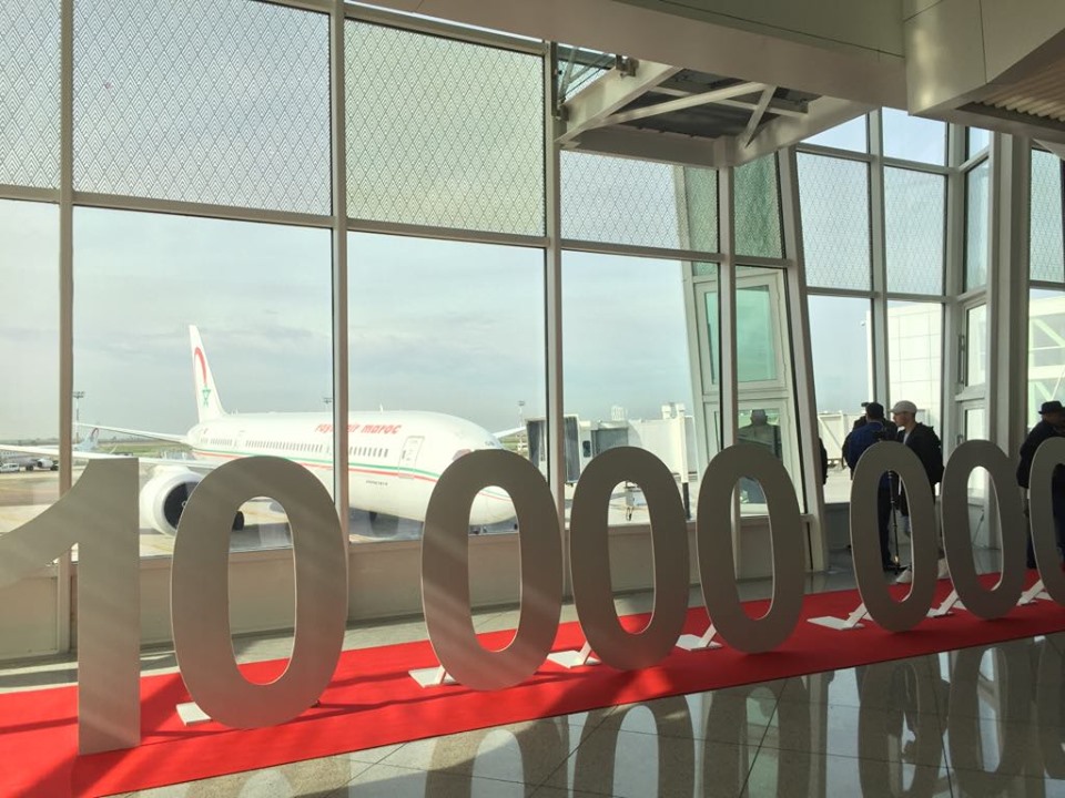 Photo de Aéroport Mohammed V: L’ONDA et RAM célèbrent le 10 millionième passager