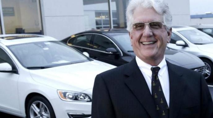 Photo de David Fischer, ambassadeur des Etats-unis au Maroc