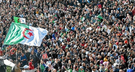 Photo de Les Algériens ne veulent pas Tebboune