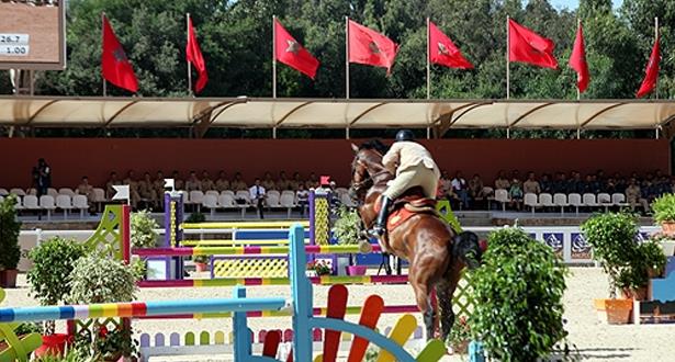 Photo de Coupe du Trône des clubs de saut d’obstacles: La Garde royale domine les quarts de finale