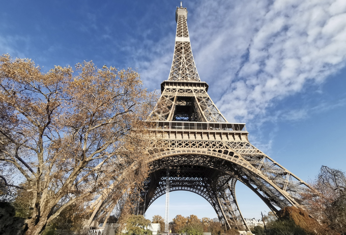 Photo de Avis aux touristes de Paris: Pour les monuments, revenez demain… peut-être !