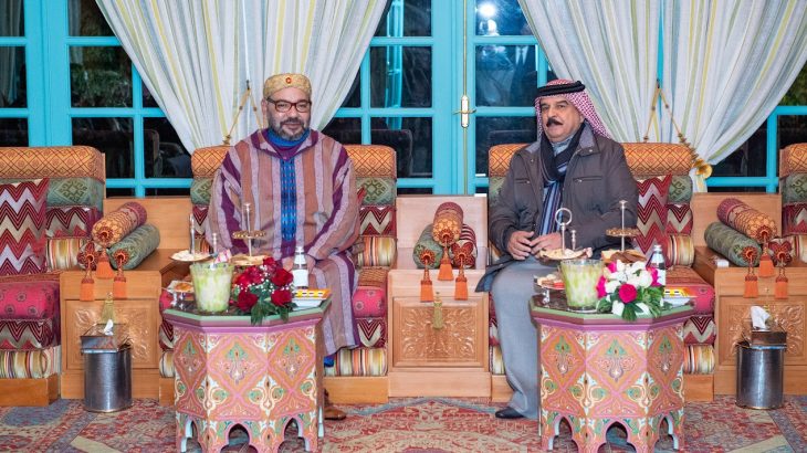 Photo de Le roi rencontre le souverain du Bahreïn, en visite privée au Maroc