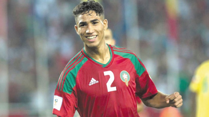 Photo de Achraf Hakimi sacré meilleur joueur marocain de 2019