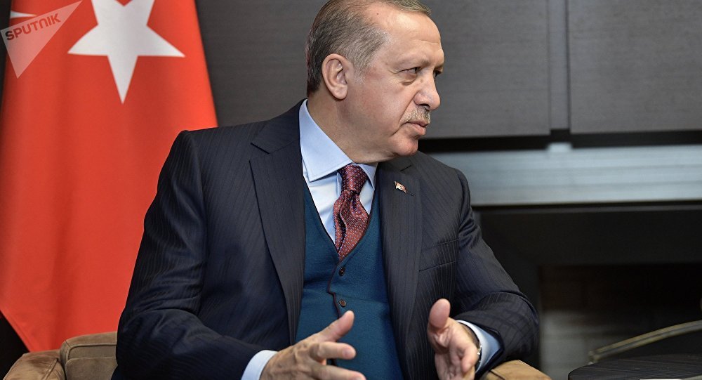Photo de Erdogan menace le régime syrien et s’en prend à Moscou