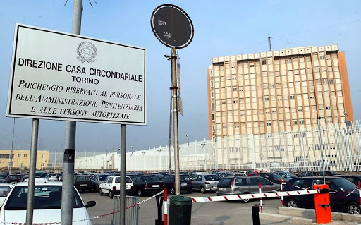 Photo de Turin. Un Marocain se suicide en prison pour éviter le rapatriement