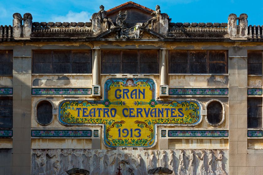 Photo de Théâtre Cervantes. Le gouvernement espagnol valide le don irrévocable au Maroc