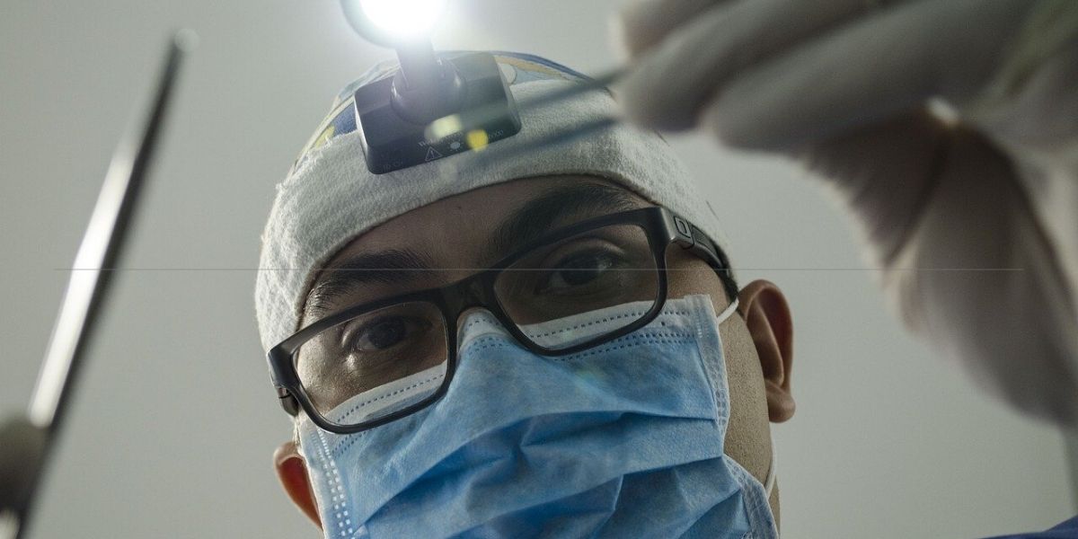 Photo de Coronavirus: les dentistes du privé baissent le régime