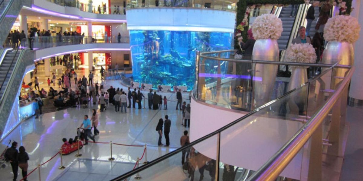Photo de Coronavirus: Morocco Mall ferme ses portes et garde ses services vitaux