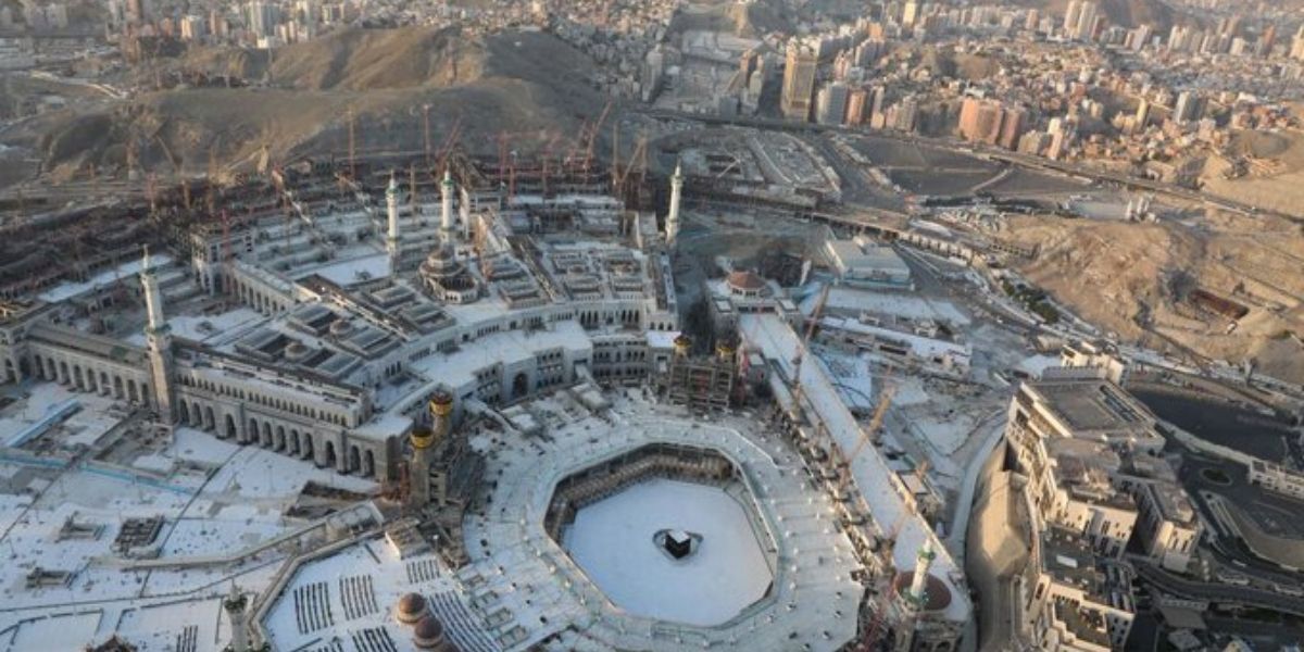 Photo de Arabie saoudite: Couvre-feu à La Mecque et Médine jusqu’à nouvel ordre