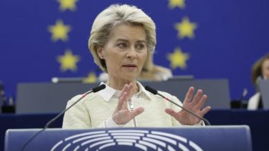 Photo de Union européenne : Bruxelles propose un embargo progressif sur le pétrole russe