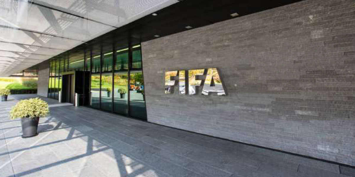 Football : la FIFA va financer l’OMS, l’OMC et le HCR