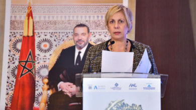 Photo de Symposium sur la stabilité financière. Nezha Hayat pour une résilience financière collective  