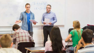 Photo de Enseignement supérieur : pourquoi les réformes pèsent-elles sur les épaules des enseignants ?