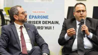 Photo de Table ronde. Épargne : même peu : épargner, c’est préserver l’avenir