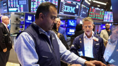 Photo de Guerre commerciale : les droits de douane de Trump chahutent les bourses, des pays tentent  encore de négocier